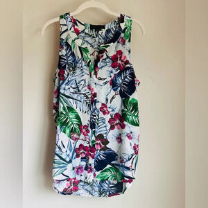 Sanctuary Sleeveless Floral Button-Down Top - Size M